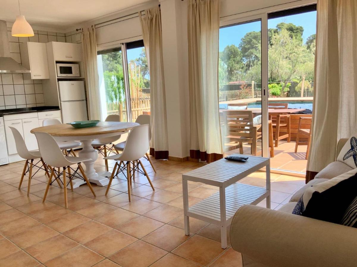 Villas Empuries, Garden & Private Pool Сант-Марти-д'Эмпуриес Экстерьер фото